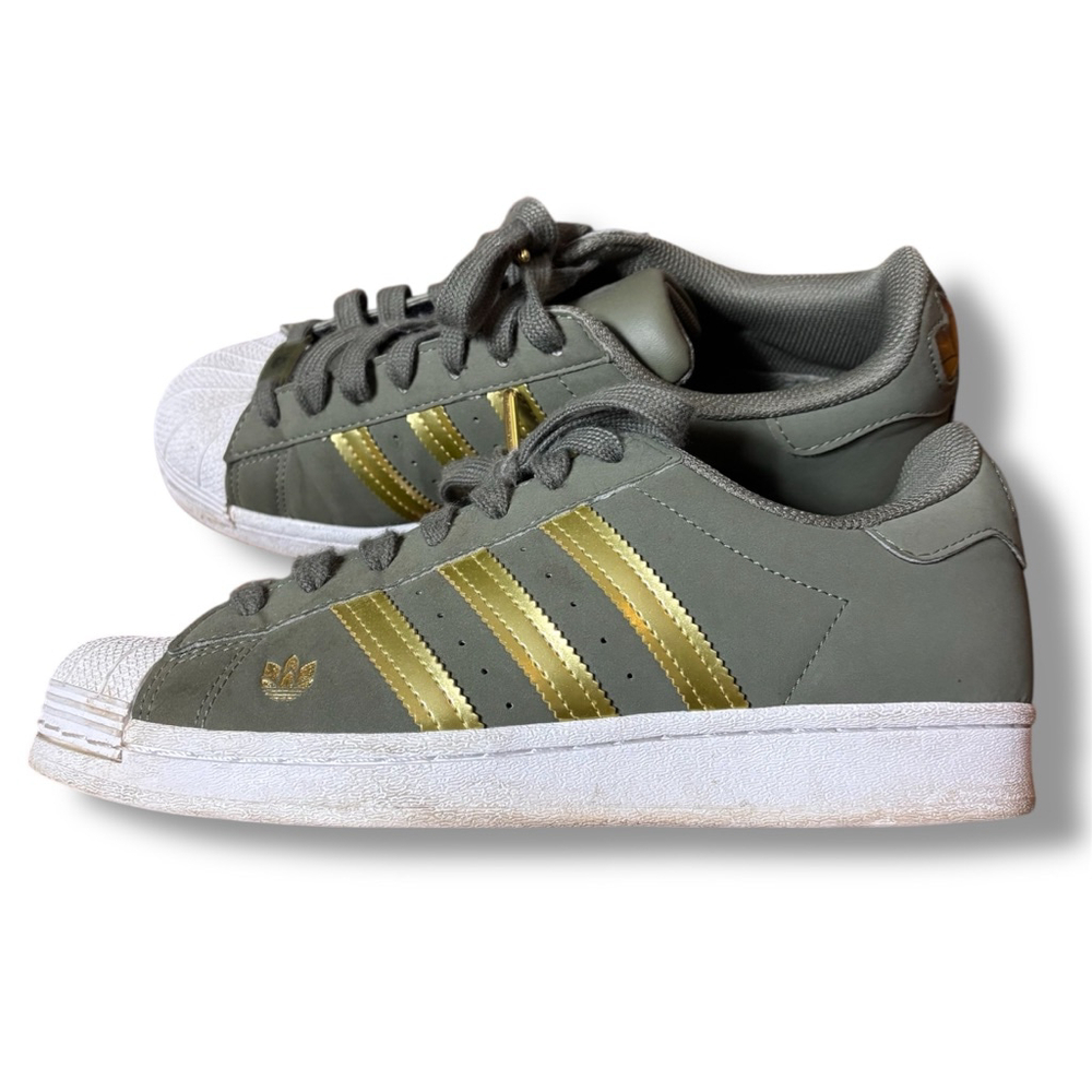 Adidas Superstar Green and Gold Sneakers Women's size 8